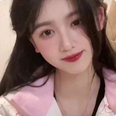 少女与海怪封面